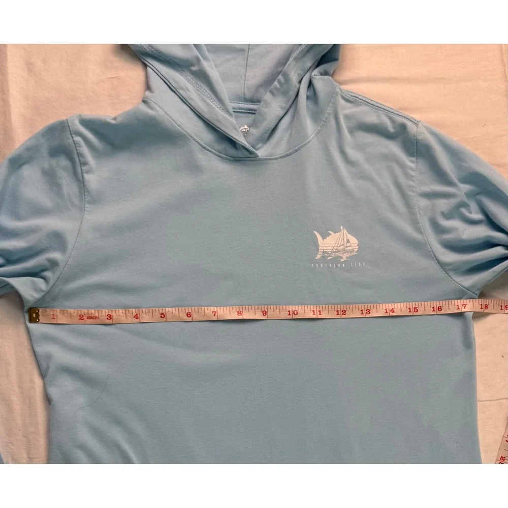 Southern Tide Boys XL 16 Light Blue Sailboat Graphic Long Sleeve Hoodie Tee